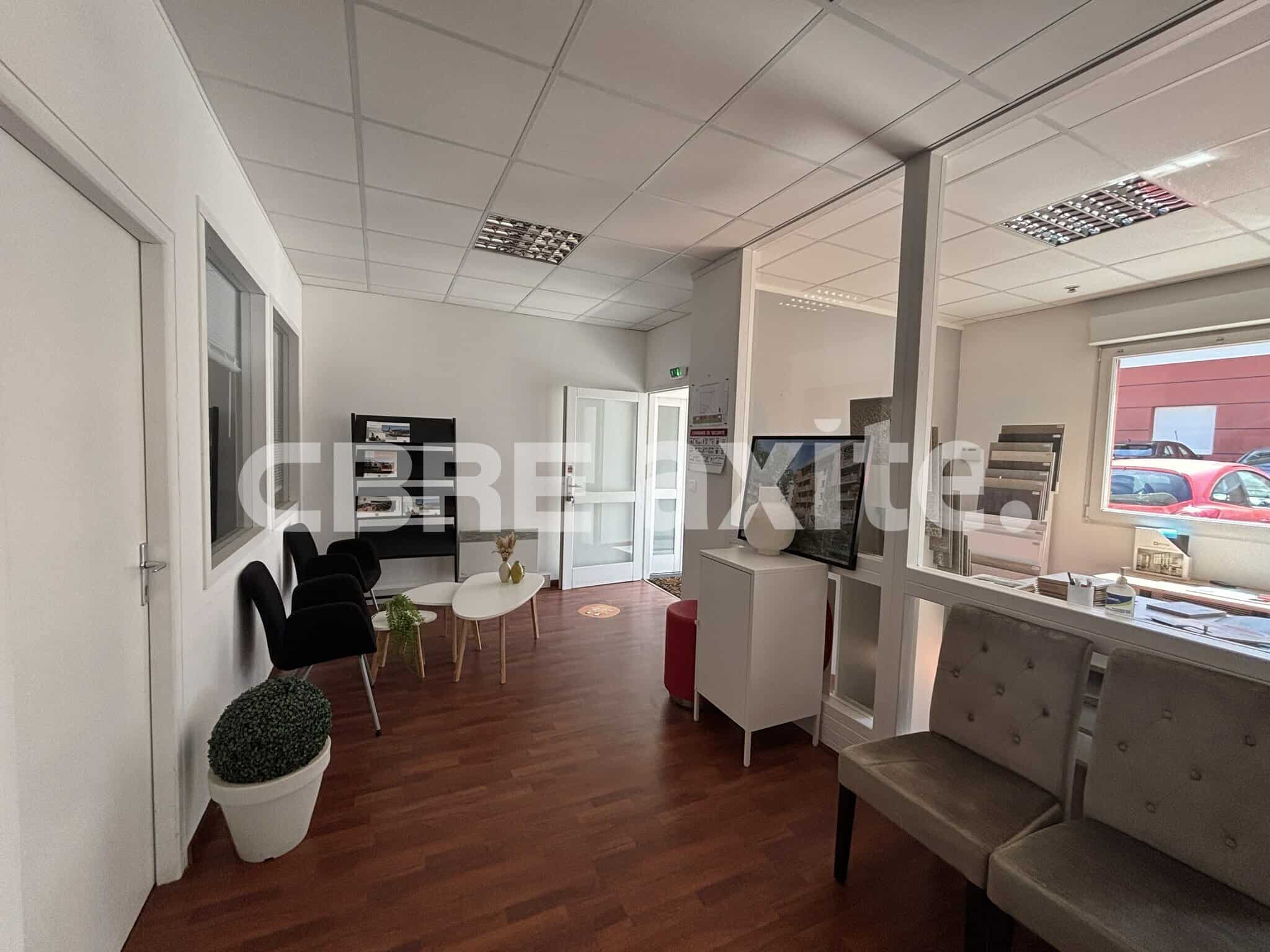 Bureaux à louer ANNECY LE VIEUX 74.0998 - 74.0998_LOCATION_Bureaux_ANNECY_LE_VIEUX_1.jpg