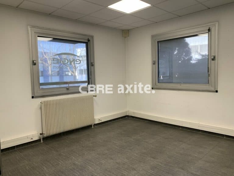 Locaux d'activités à louer CRAN GEVRIER 74.1399 - 74.1399_LOCATION_Activites_CRAN_GEVRIER_4.jpg