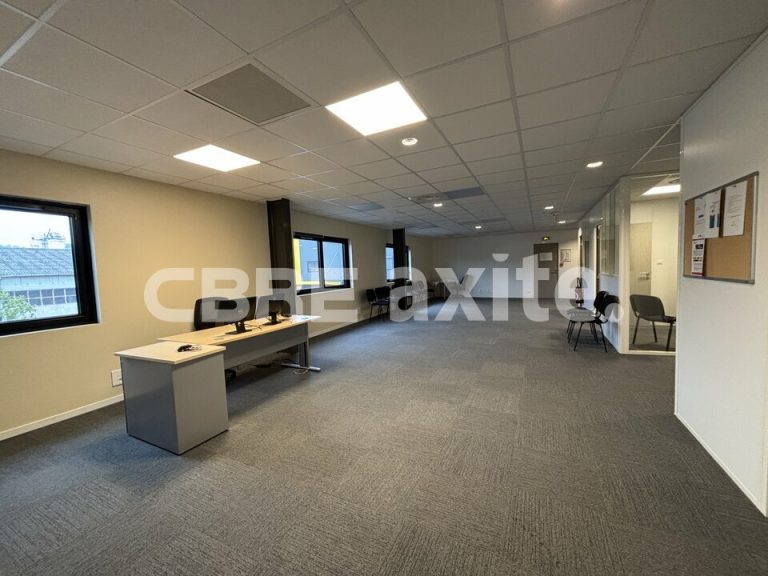 Bureaux à louer MEYTHET 74.1739 - 74.1739_LOCATION_Bureaux_MEYTHET_4.jpg