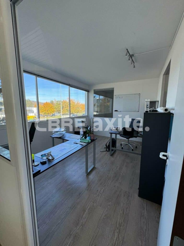 Bureaux de 100 m² à louer à Annecy-le-Vieux, photo 6 sur 6