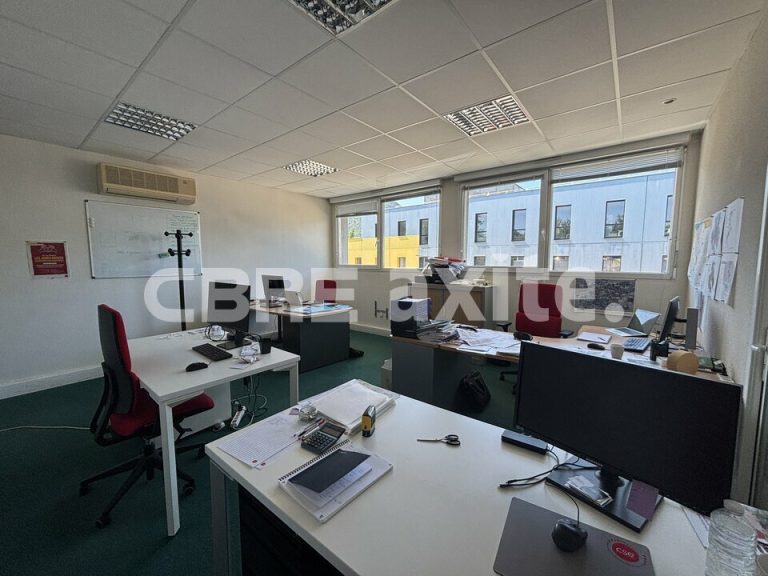 Bureaux à louer ANNECY LE VIEUX 74.21126 - 74.21126_LOCATION_Bureaux_ANNECY_LE_VIEUX_2.jpg