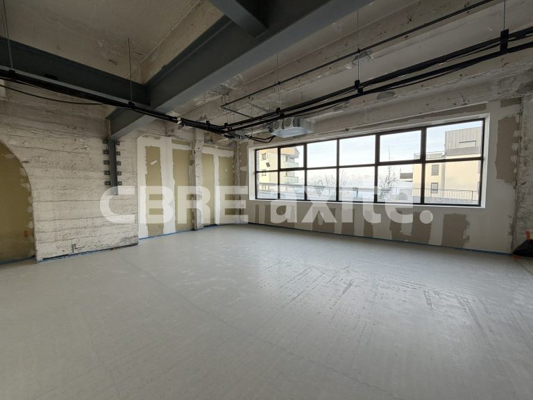 Bureaux à vendre EVIAN LES BAINS 74.21292 - 74.21292_VENTE_Bureaux_EVIAN_LES_BAINS_2.jpg