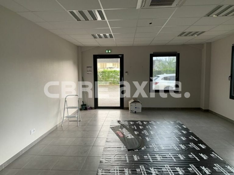 Locaux d'activités à vendre RUMILLY 74.21468 - 74.21468_VENTE_Activites_RUMILLY_4.jpg