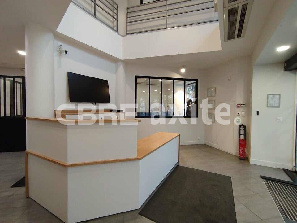Local commercial à louer ANNEMASSE 74.21526 - 74.21526_LOCATION_Commerces_ANNEMASSE_1.jpg