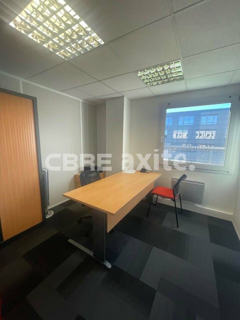 Bureaux à louer ANNECY LE VIEUX 74.21627 - 74.21627_LOCATION_Bureaux_ANNECY_LE_VIEUX_2.jpg
