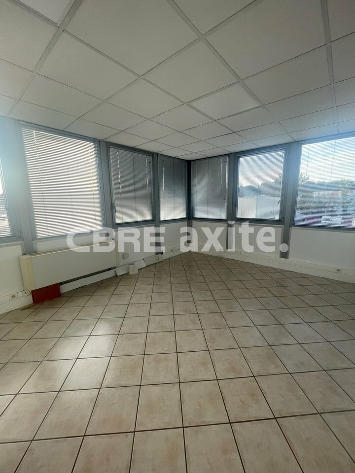 Locaux d'activités à louer MEYTHET 74.21711 - 74.21711_LOCATION_Activites_MEYTHET_7.jpg