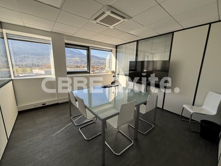 Bureaux à louer SAINT PIERRE EN FAUCIGNY 74.21714 - 74.21714_LOCATION_Bureaux_SAINT_PIERRE_EN_FAUCIGNY_3.jpg
