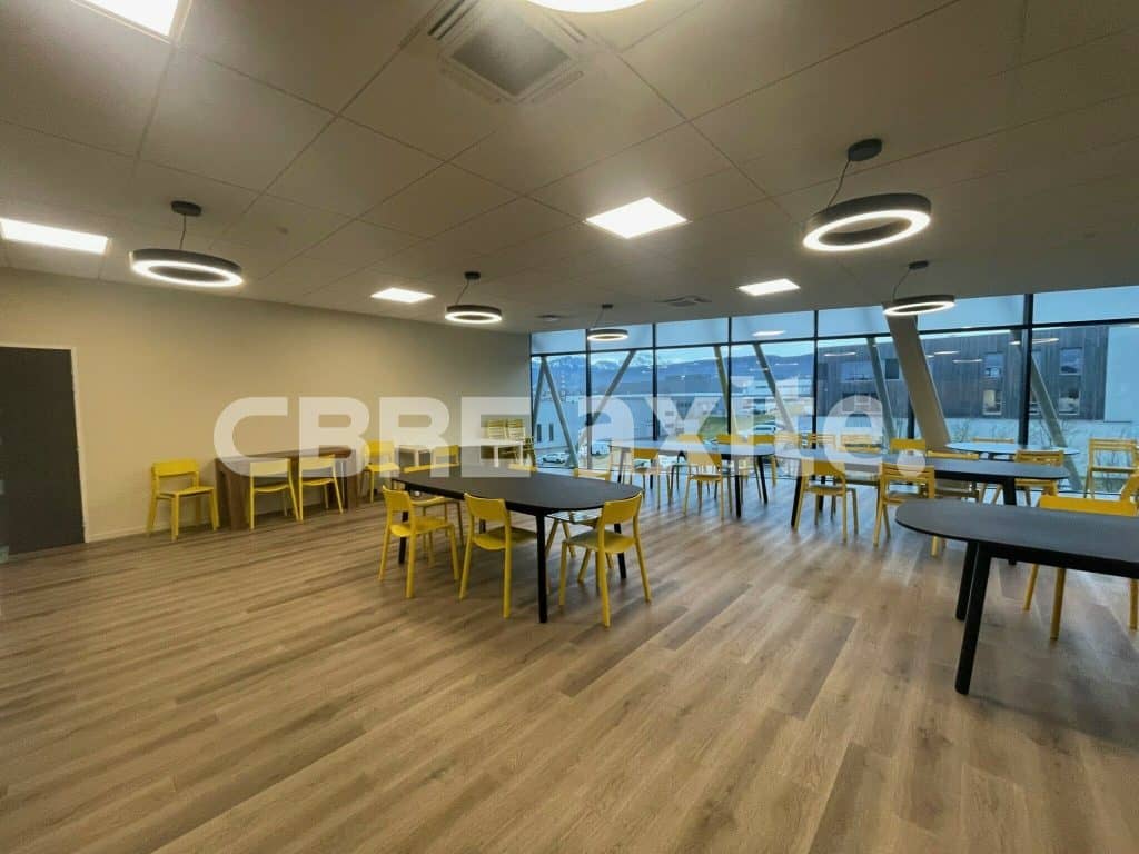 Bureaux à louer CHAVANOD 74.21730 - 74.21730_LOCATION_Bureaux_CHAVANOD_1.jpg