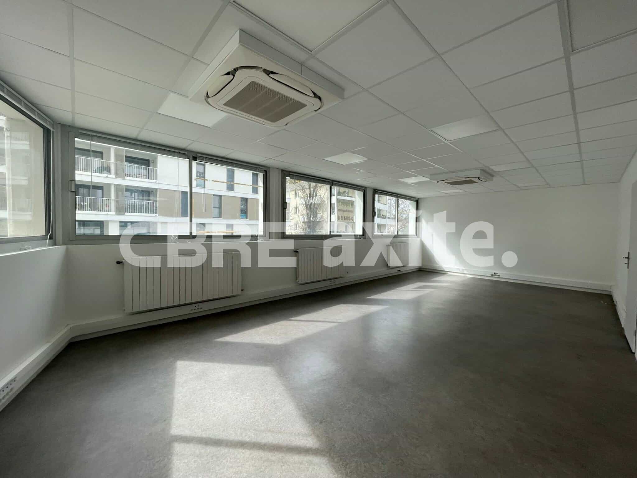 Bureaux à louer ANNECY 74.21738 - 74.21738_LOCATION_Bureaux_ANNECY_1.jpg