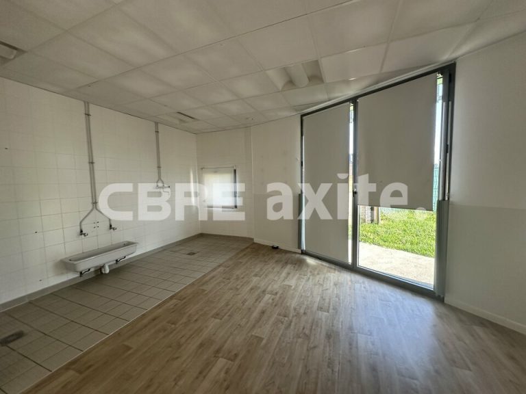 Bureaux à louer RUMILLY 74.21881 - 74.21881_LOCATION_Bureaux_RUMILLY_3.jpg