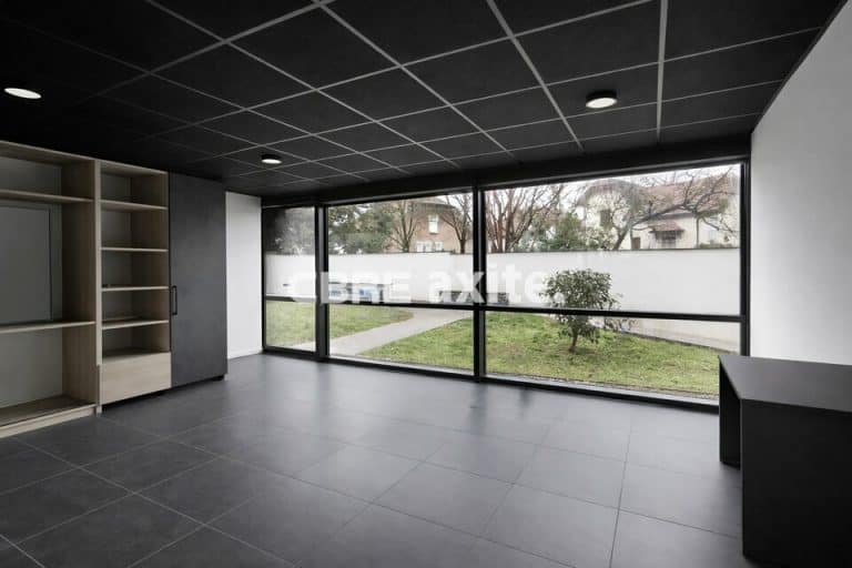 Local commercial à louer RUMILLY 74.21939 - 74.21939_LOCATION_Commerces_RUMILLY_4.jpg