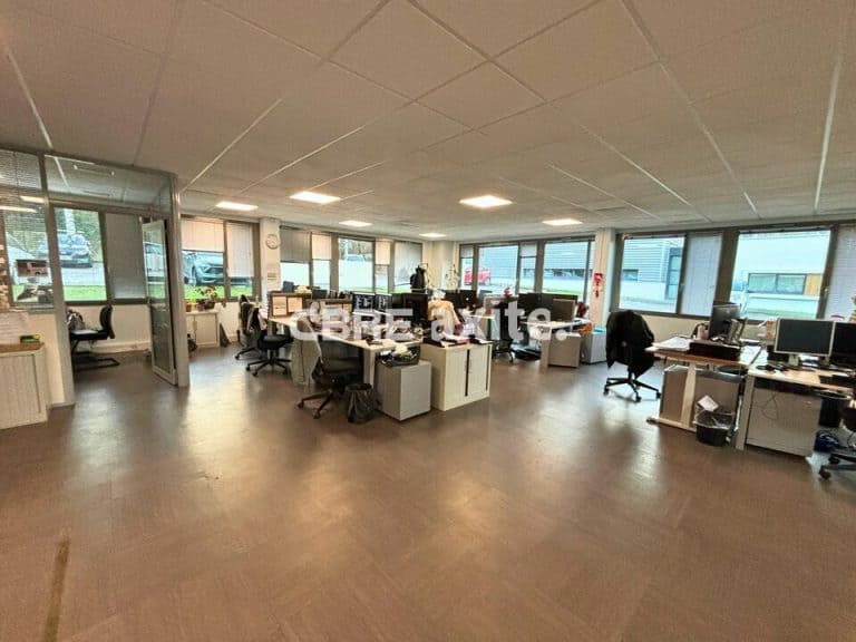 Bureaux à louer CHAVANOD 74.21955 - 74.21955_LOCATION_Bureaux_CHAVANOD_1.jpg