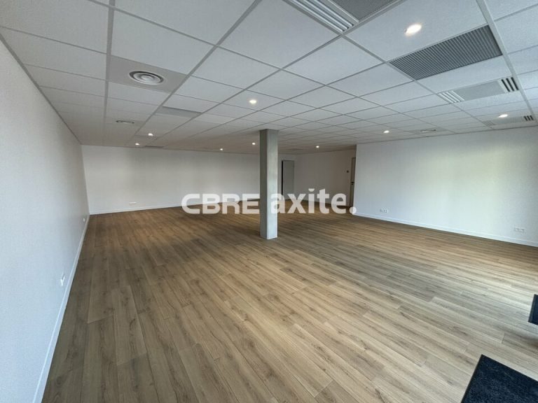 Bureaux à louer ANNECY ANNECY LE VIEUX 74.21967 - 74.21967_LOCATION_Bureaux_ANNECY___ANNECY_LE_VIEUX_2.jpg