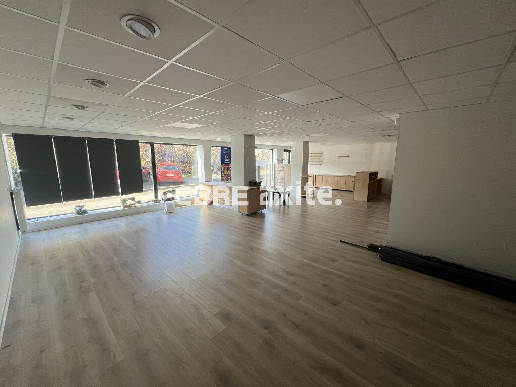 Local commercial à vendre CRAN GEVRIER 74.21988 - 74.21988_VENTE_Commerces_CRAN_GEVRIER_1.jpg