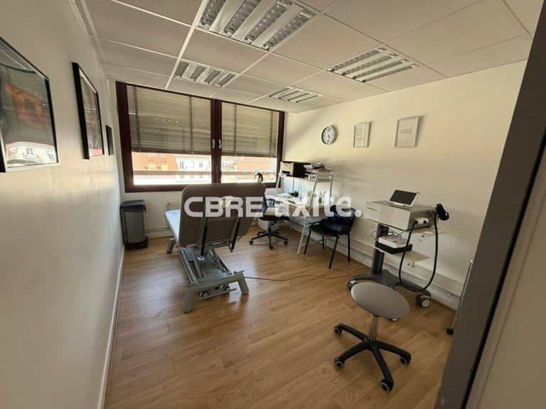 Bureaux à louer ANNEMASSE 74.21994 - 74.21994_LOCATION_Bureaux_ANNEMASSE_3.jpg