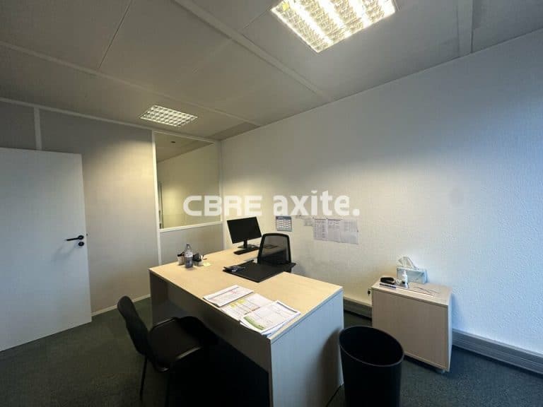 Bureaux à louer EPAGNY METZ TESSY 74.21998 - 74.21998_LOCATION_Bureaux_EPAGNY_METZ_TESSY_1.jpg