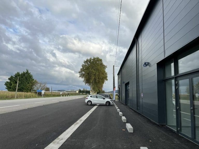 Local commercial à louer LORIOL SUR DROME 26.97615 - 26.97615_LOCATION_Commerces_LORIOL_SUR_DROME_7.jpg