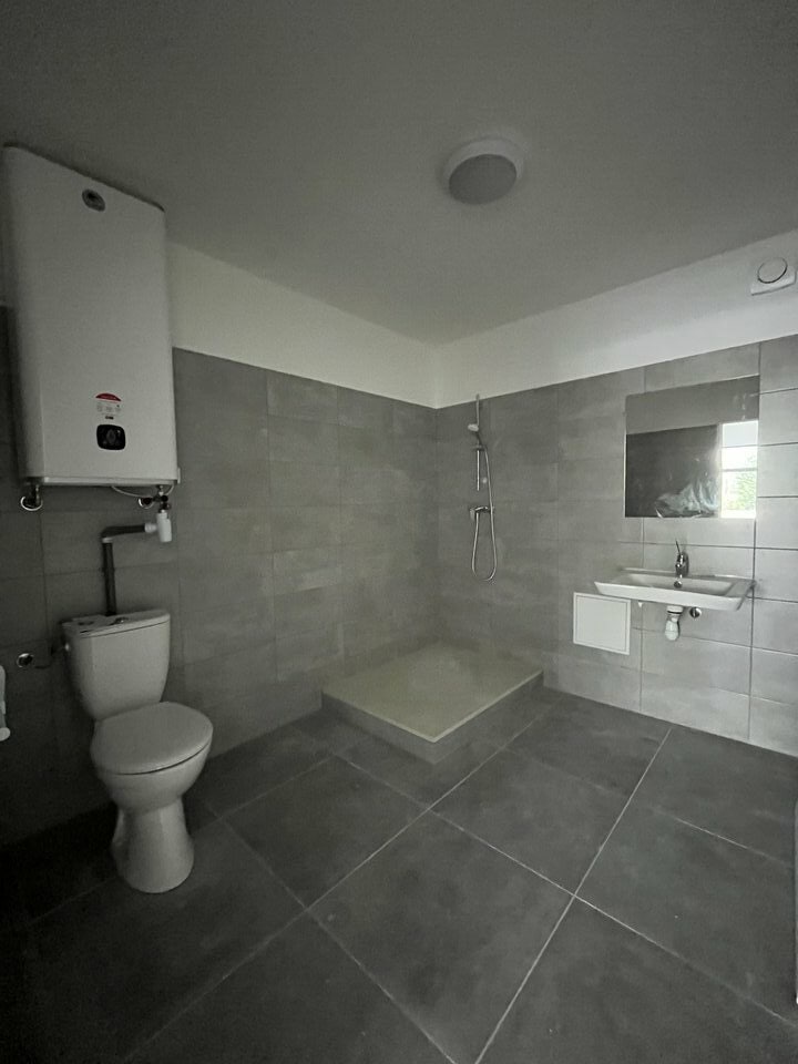 Local commercial à louer LORIOL SUR DROME 26.97666 - 26.97666_LOCATION_Commerces_LORIOL_SUR_DROME_4.jpg