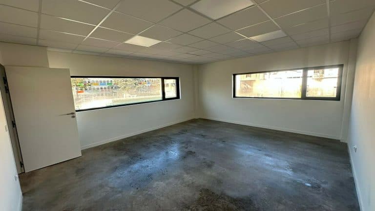 Locaux d'activités à louer VALENCE 26.97737 - 26.97737_LOCATION_Activites_VALENCE_3.jpg