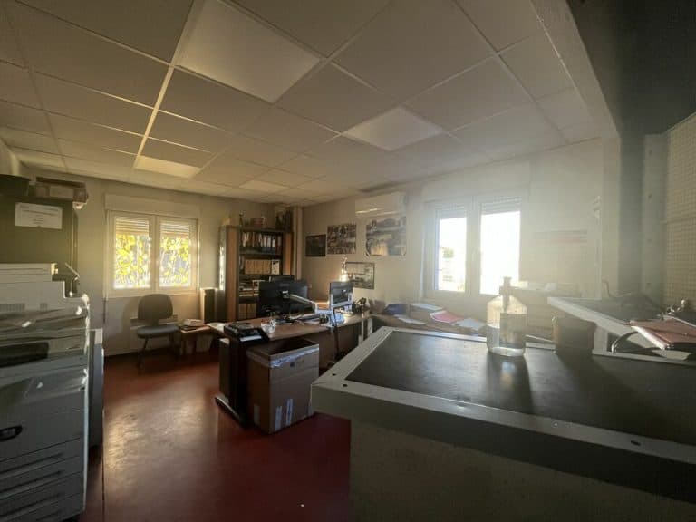Locaux d'activités à louer MONTÉLIMAR 26.97775 - 26.97775_LOCATION_Activites_MONTELIMAR_4.jpg