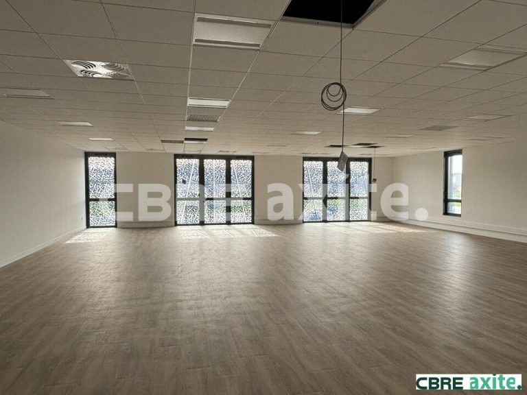 Bureaux à vendre VAULX MILIEU 38.100255 - 38.100255_VENTE_Bureaux_VAULX_MILIEU_1.jpg