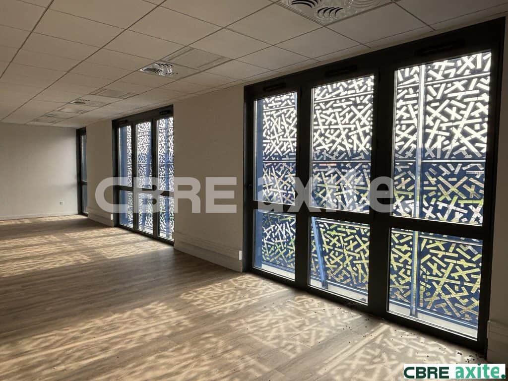 Bureaux à vendre VAULX MILIEU 38.100255 - 38.100255_VENTE_Bureaux_VAULX_MILIEU_3.jpg