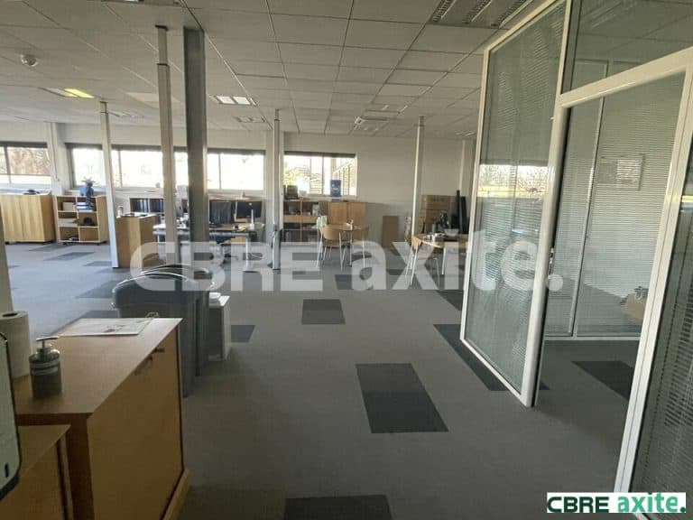 Locaux d'activités à vendre SAINT QUENTIN FALLAVIER 38.100420 - 38.100420_VENTE_Activites_SAINT_QUENTIN_FALLAVIER_7.jpg