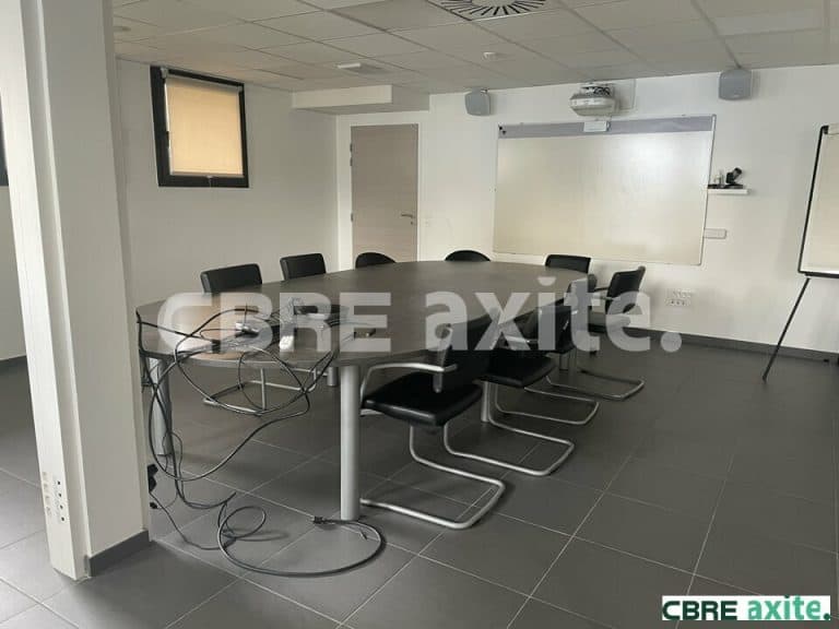 Bureaux à louer SASSENAGE 38.100483 - 38.100483_LOCATION_Bureaux_SASSENAGE_2.jpg