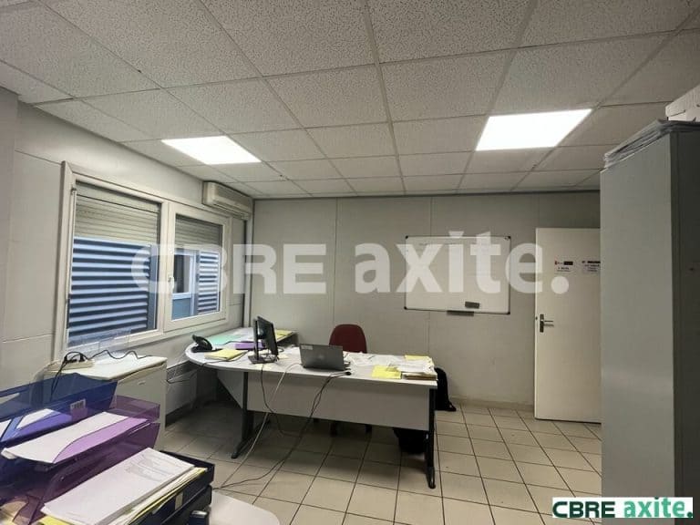 Bureaux à vendre LES ÉPARRES 38.100541 - 38.100541_VENTE_Bureaux_LES_EPARRES_5.jpg