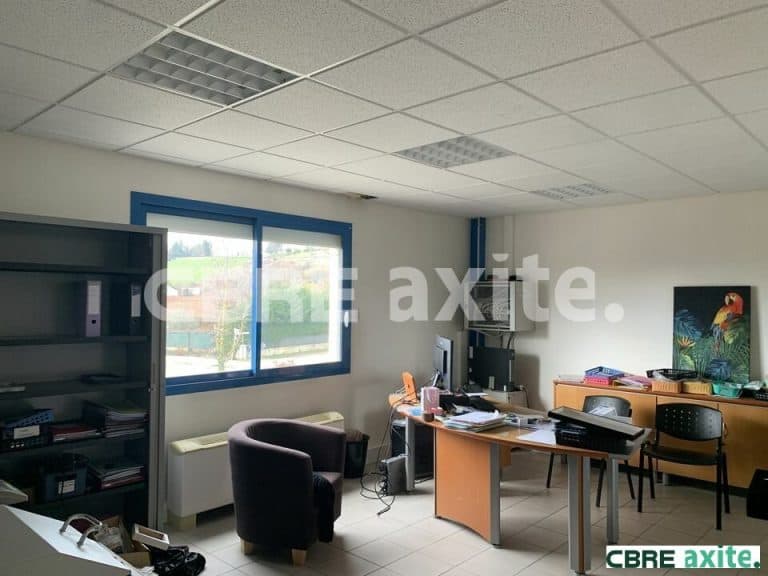 Locaux d'activités à louer BEAUREPAIRE 38.100571 - 38.100571_LOCATION_Activites_BEAUREPAIRE_3.jpg