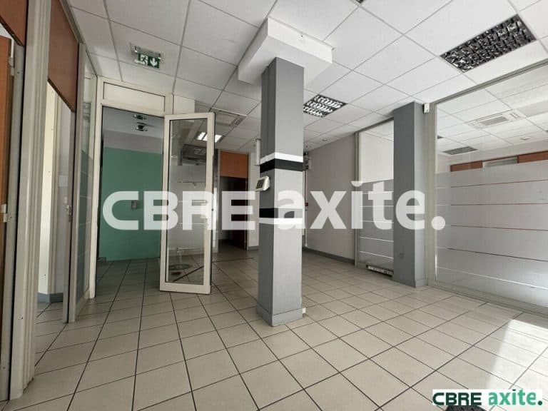 Local commercial à vendre LE PÉAGE-DE-ROUSSILLON 38.100575 - 38.100575_VENTE_Commerces_LE_PEAGE-DE-ROUSSILLON_6.jpg