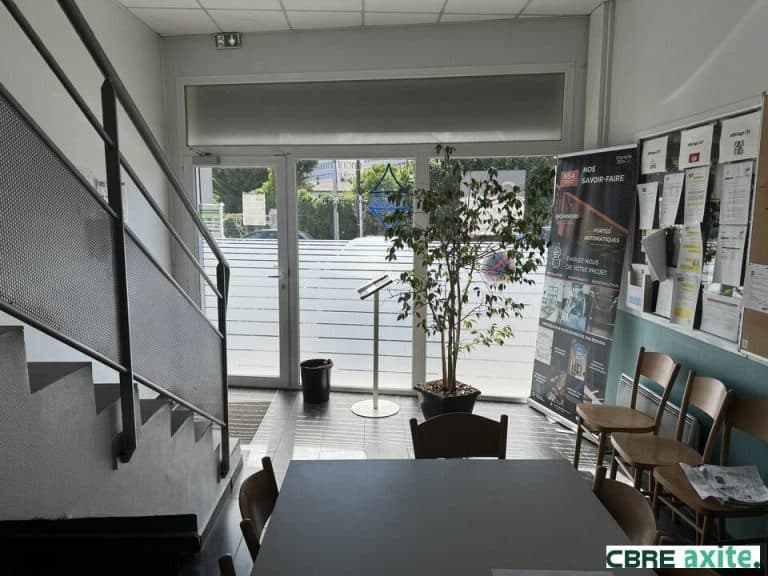 Locaux d'activités à vendre GRENOBLE 38.100796 - 38.100796_VENTE_Activites_GRENOBLE_5.jpg