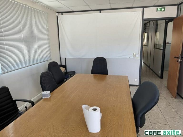 Locaux d'activités à vendre GRENOBLE 38.100796 - 38.100796_VENTE_Activites_GRENOBLE_7.jpg