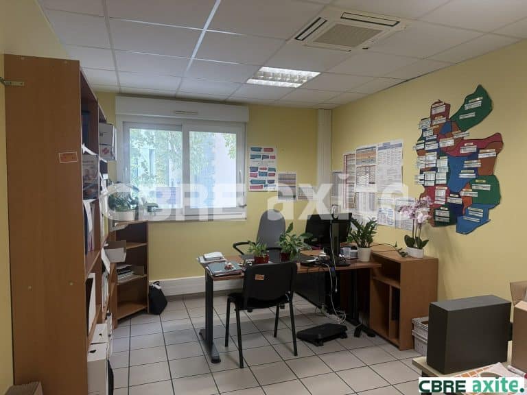 Bureaux à louer VIENNE 38.100870 - 38.100870_LOCATION_Bureaux_VIENNE_4.jpg