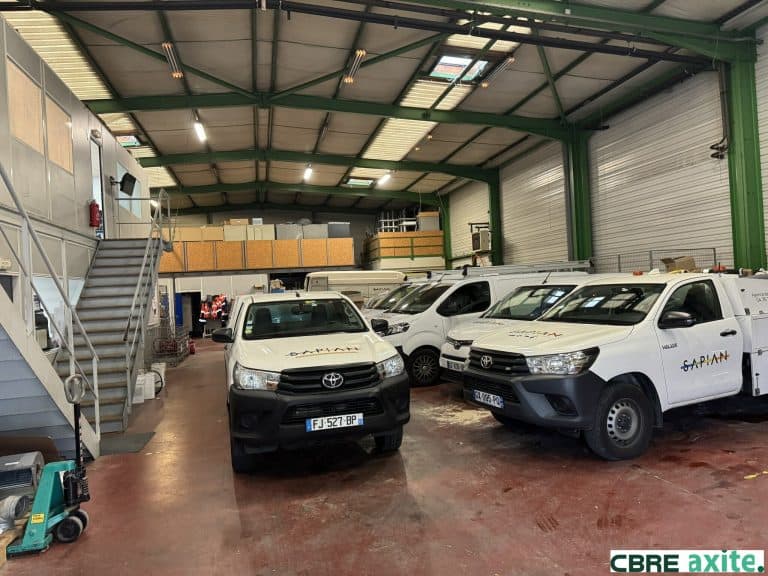 Locaux d'activités à vendre GIERES 38.100883 - 38.100883_VENTE_Activites_GIERES_1.jpg