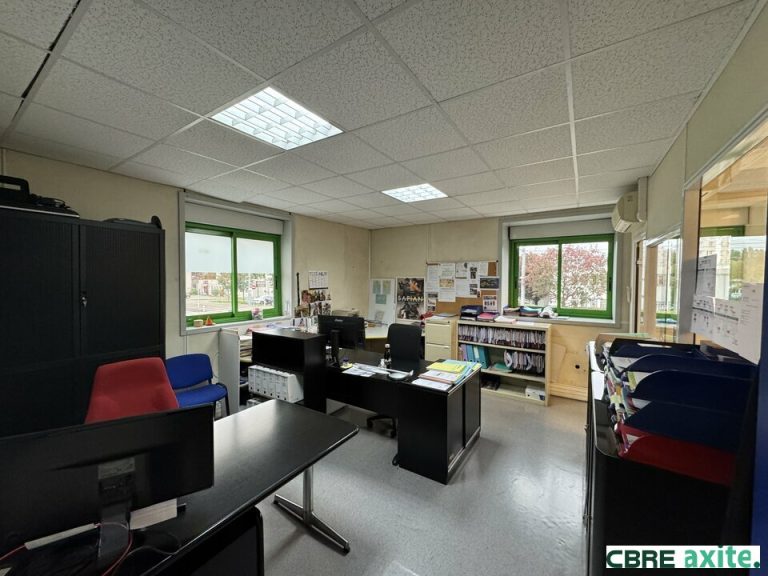 Locaux d'activités à vendre GIERES 38.100883 - 38.100883_VENTE_Activites_GIERES_4.jpg