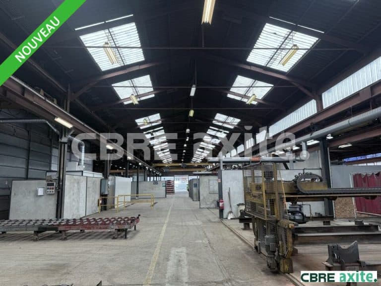 Locaux d'activités à vendre LA CÔTE-SAINT-ANDRÉ 38.100889 - 38.100889_VENTE_Activites_LA_COTE-SAINT-ANDRE_1.jpg