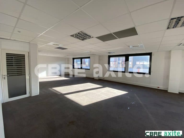 Bureaux à louer SAINT QUENTIN FALLAVIER 38.100900 - 38.100900_LOCATION_Bureaux_SAINT_QUENTIN_FALLAVIER_3.jpg