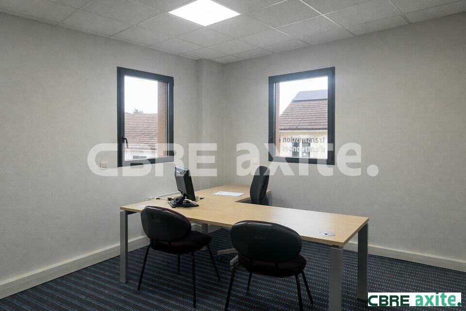 Bureaux à louer VEZERONCE CURTIN 38.100918 - 38.100918_LOCATION_Bureaux_VEZERONCE_CURTIN_1.jpg