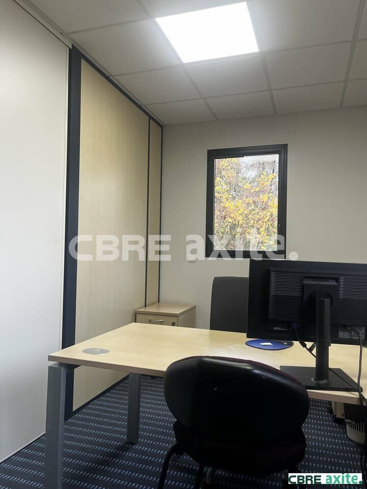 Bureaux à louer VEZERONCE CURTIN 38.100918 - 38.100918_LOCATION_Bureaux_VEZERONCE_CURTIN_3.jpg