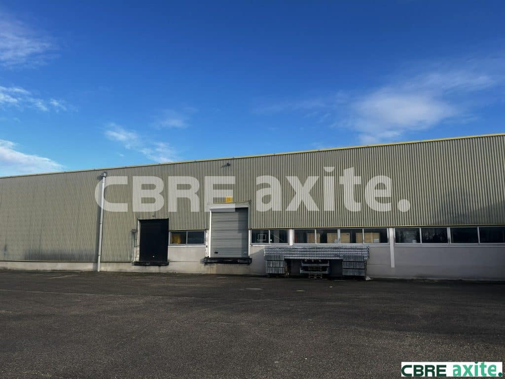Locaux d'activités à vendre CREMIEU 38.101024 - 38.101024_VENTE_Activites_CREMIEU_1.jpg