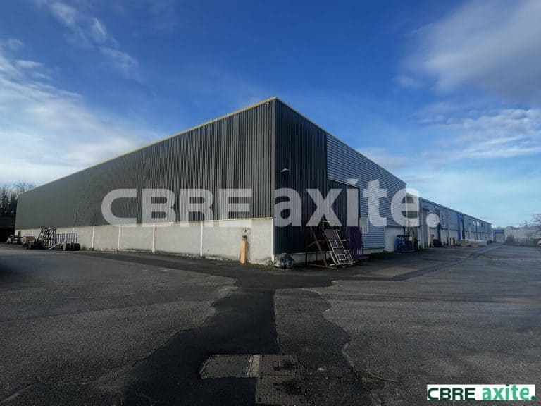 Locaux d'activités à vendre CREMIEU 38.101024 - 38.101024_VENTE_Activites_CREMIEU_2.jpg