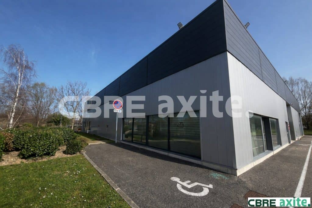 Locaux d'activités à louer BOURGOIN-JALLIEU 38.101048 - 38.101048_LOCATION_Activites_BOURGOIN-JALLIEU_4.jpg