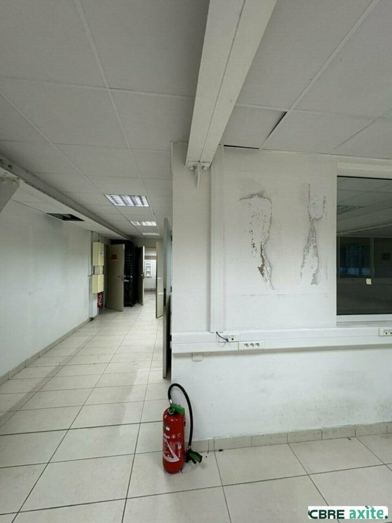 Bureaux de 35 à 545 m² à louer à Grenoble, photo 7 sur 8