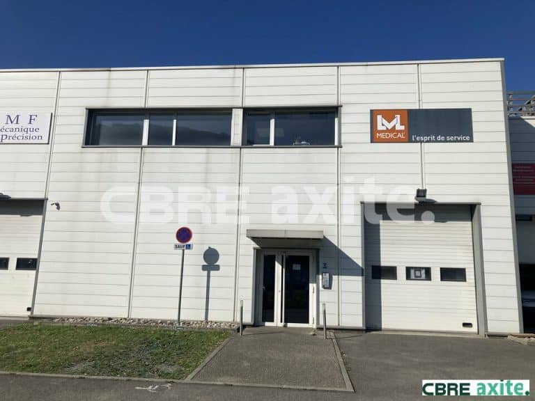 Locaux d'activités à louer SAINT EGRÈVE 38.6576 - 38.6576_LOCATION_Activites_SAINT_EGREVE_2.jpg