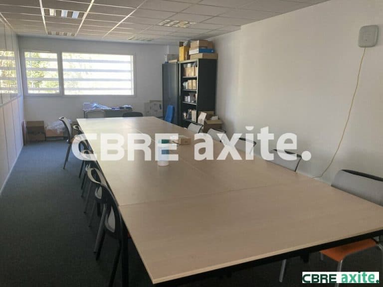 Locaux d'activités à louer SAINT EGRÈVE 38.6576 - 38.6576_LOCATION_Activites_SAINT_EGREVE_4.jpg