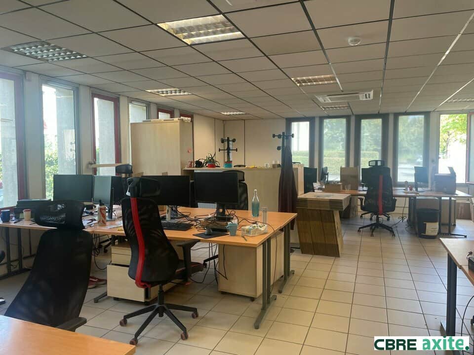 Bureaux à louer MEYLAN 38.6765 - 38.6765_LOCATION_Bureaux_MEYLAN_1.jpg