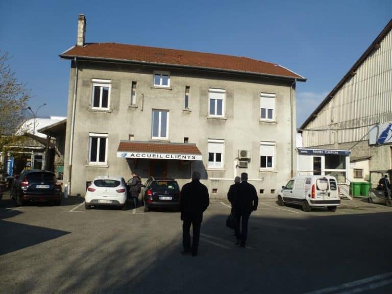 Locaux d'activités à louer GRENOBLE 38.98246 - 38.98246_LOCATION_Activites_GRENOBLE_3.jpg
