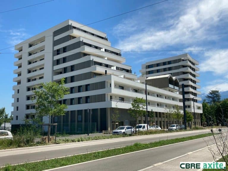 Local commercial à vendre LE PONT DE CLAIX 38.98494 - 38.98494_VENTE_Commerces_LE_PONT_DE_CLAIX_3.jpg