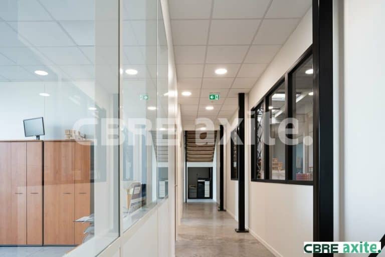 Locaux d'activités à louer VILLEFONTAINE 38.98824 - 38.98824_LOCATION_Activites_VILLEFONTAINE_4.jpg